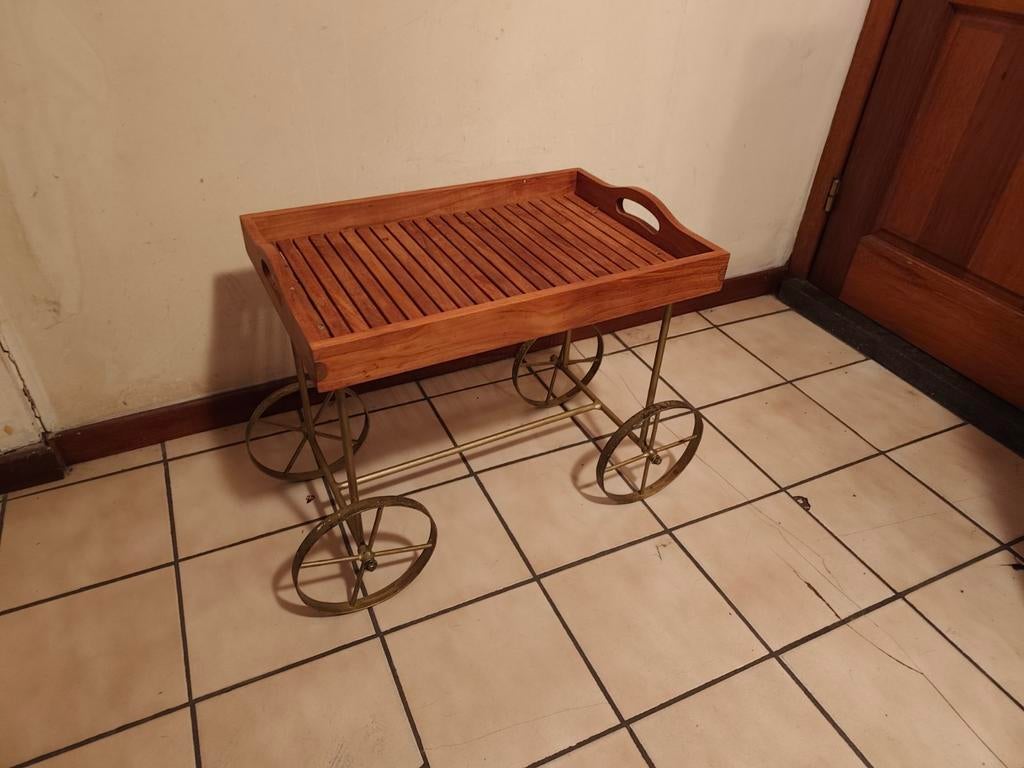 Table d'appoint en bois, Maison & Meubles, 55 à 75 cm, Enlèvement, 45 à 60 cm, Comme neuf