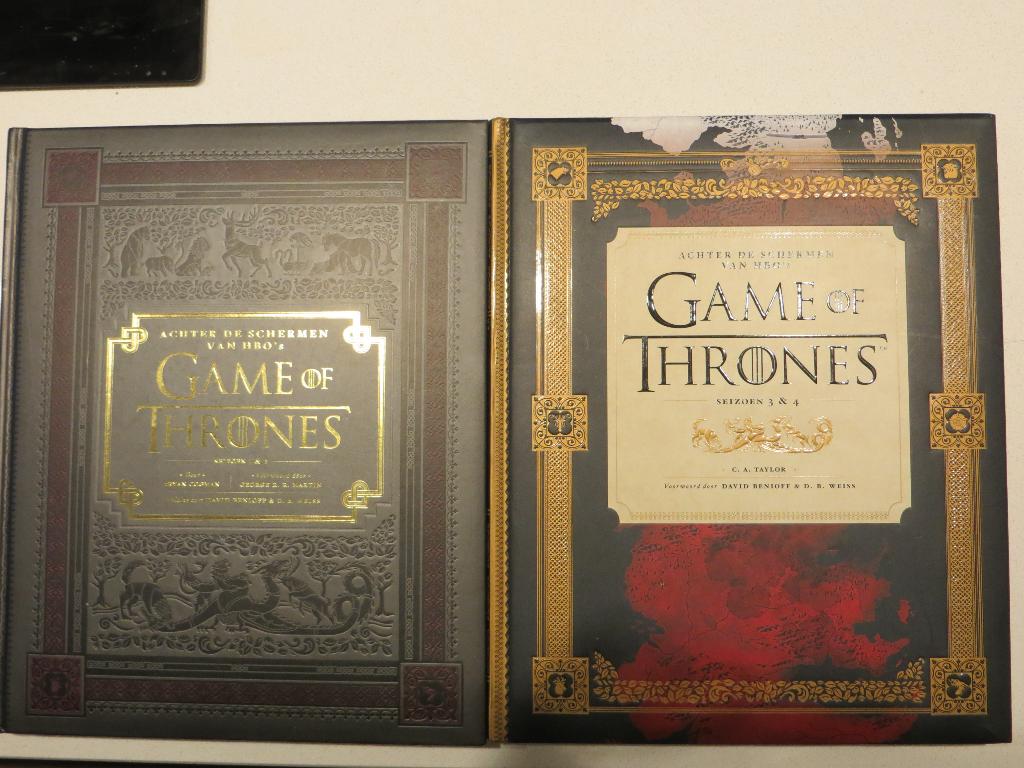 Boekenpakket "Achter de schermen van HBO's Game of Thrones", Boeken, Ophalen of Verzenden, Zo goed als nieuw