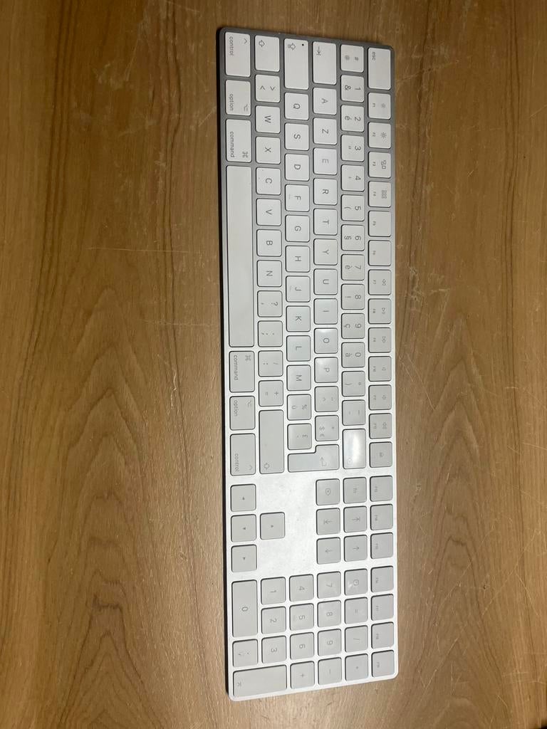 Apple toetsenbord en muis, Computers en Software, Ophalen, Gebruikt, Toetsenbord en muis-set, Azerty