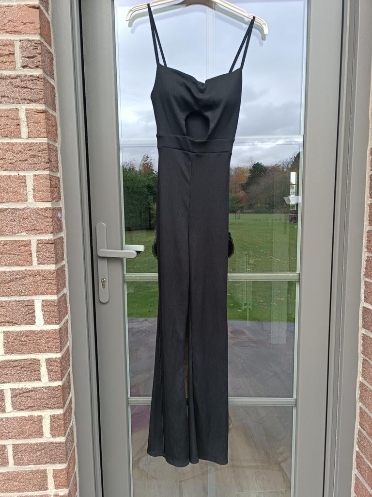 Zwarte jumpsuit met bandjes gemaakt in Italië, Ophalen of Verzenden, Gedragen