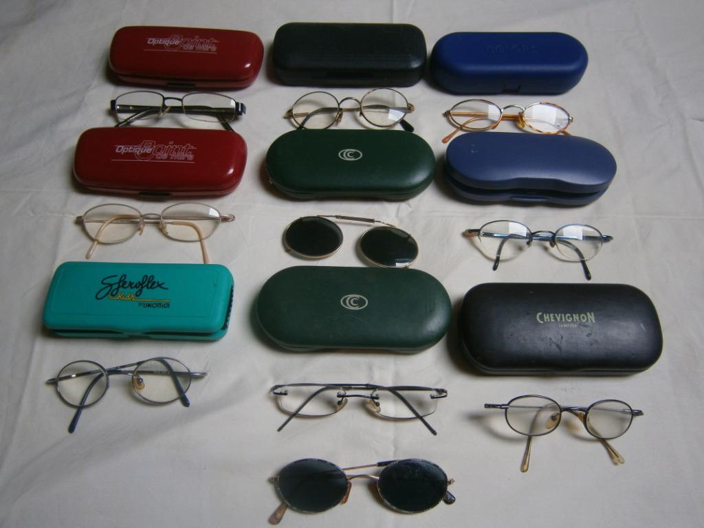 10 brillen + hoesjes, Overige merken, Gebruikt, Overige kleuren, Ophalen of Verzenden