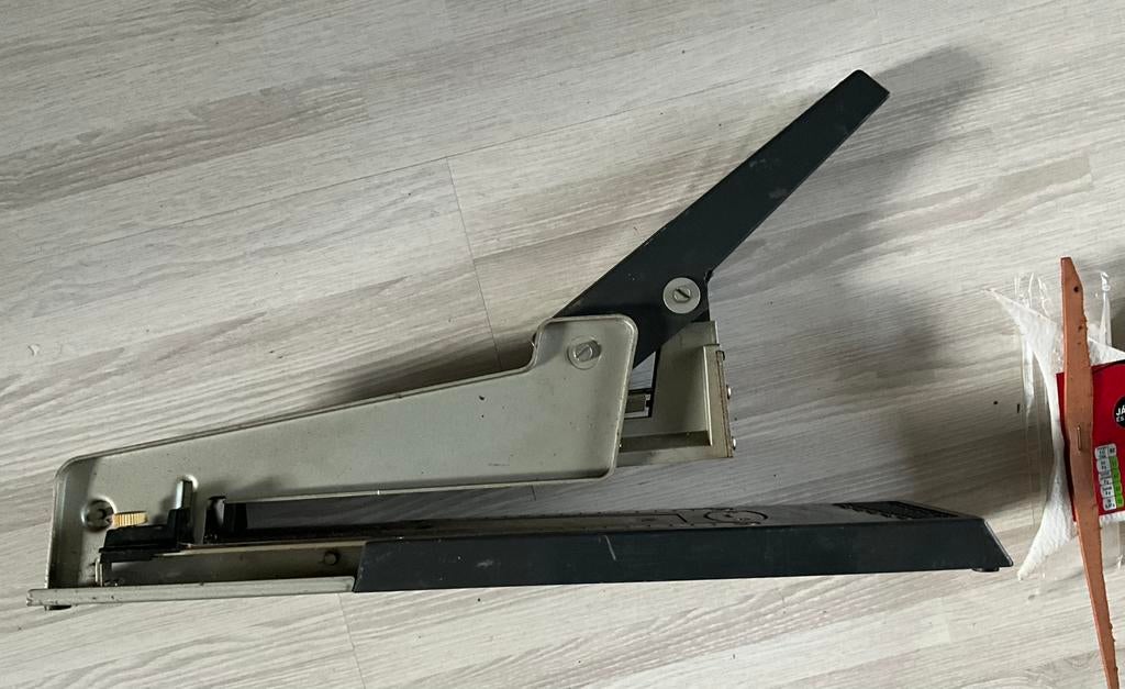 Nietmachine Skrebba 117, Ophalen of Verzenden, Gebruikt