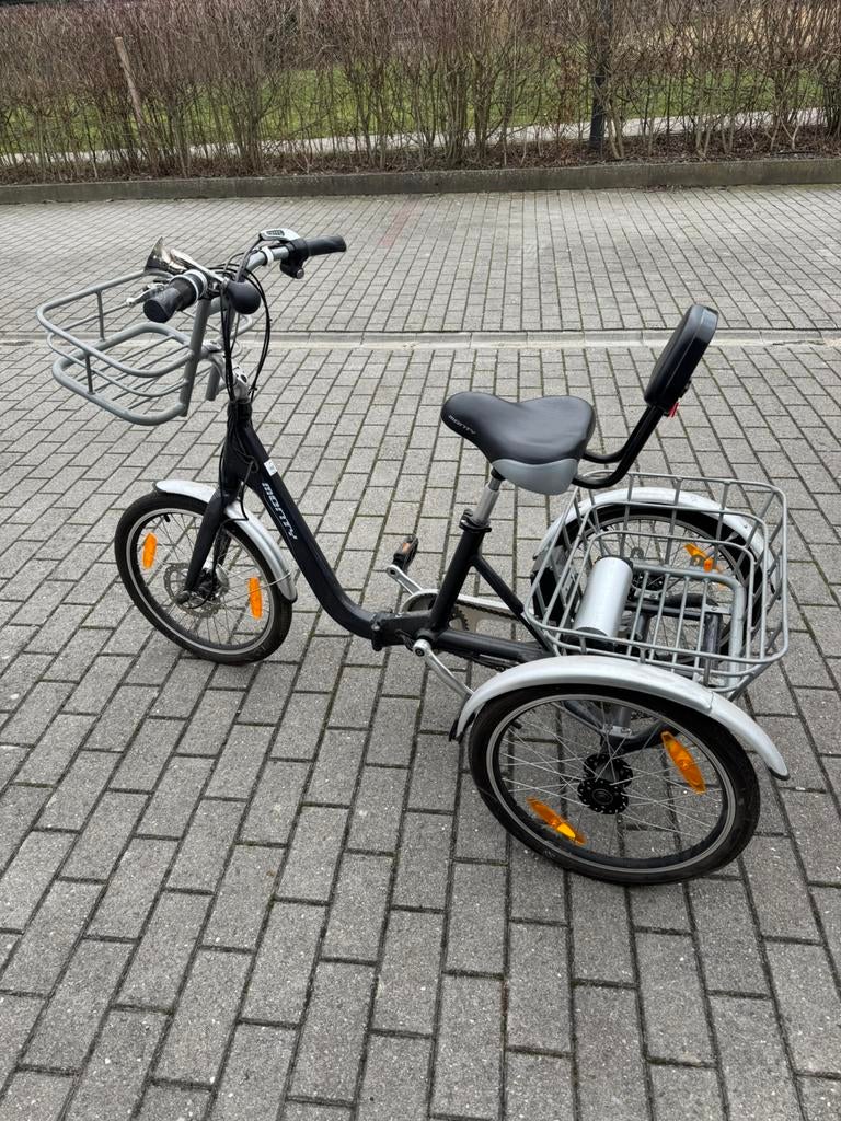 Tricycle électrique, Vélos & Vélomoteurs, Vélos | Tricycles, Comme neuf, Enlèvement
