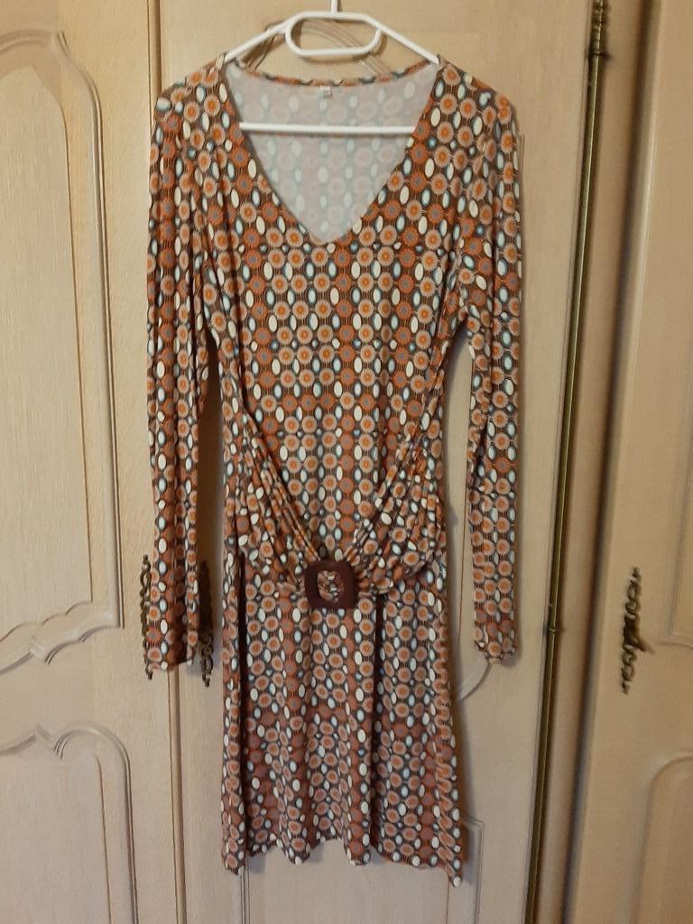 Kleedje, Maat 38/40 (M), Bruin, Ophalen of Verzenden, Zo goed als nieuw
