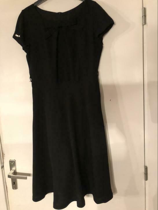 Zwart kleed XL twinset met strik vooraan, Ophalen, Zwart