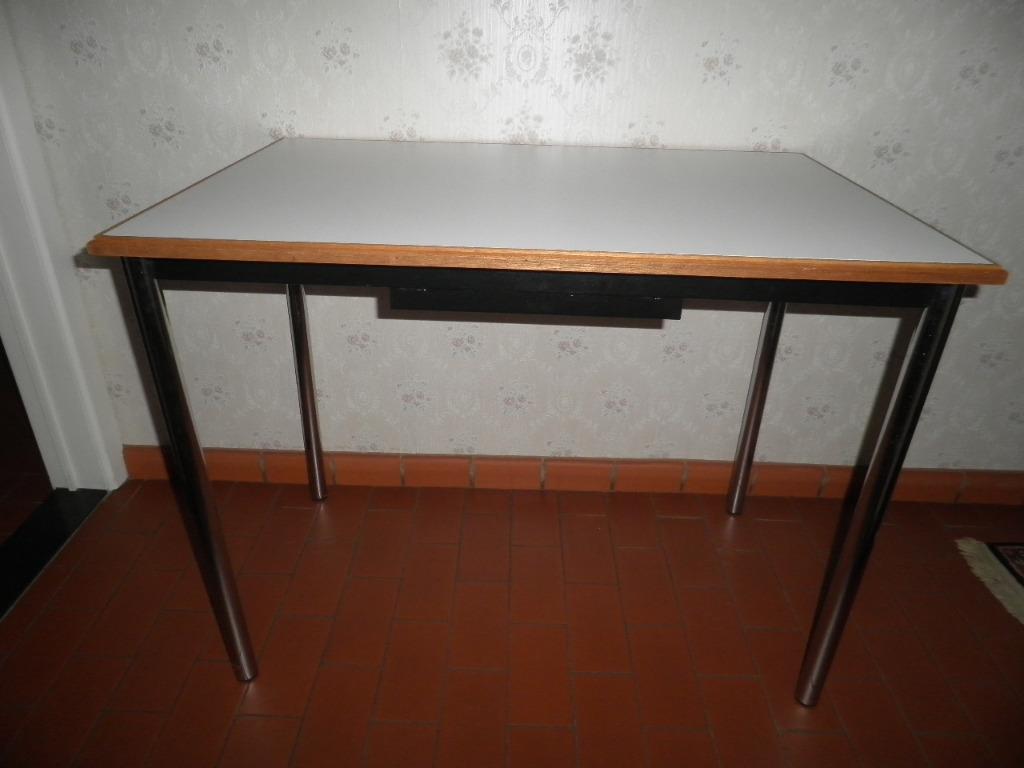 tafel demonteerbaar, Huis en Inrichting, Ophalen, Zo goed als nieuw, Metaal