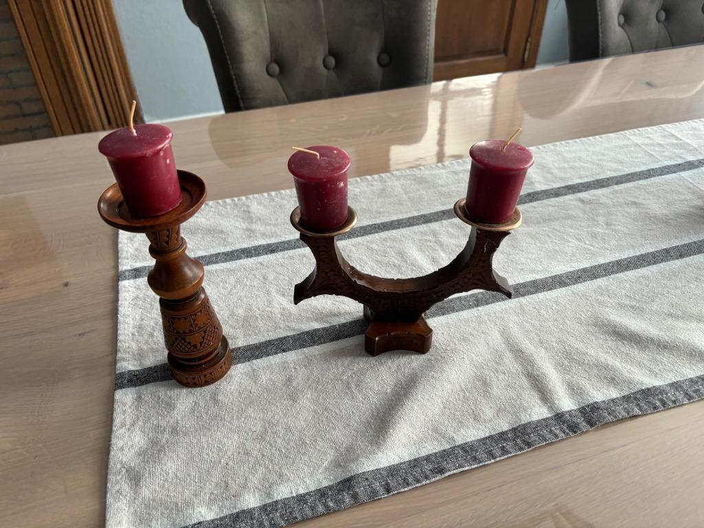 2 vintage houten kaarsenhouders, Ophalen of Verzenden, Overige materialen