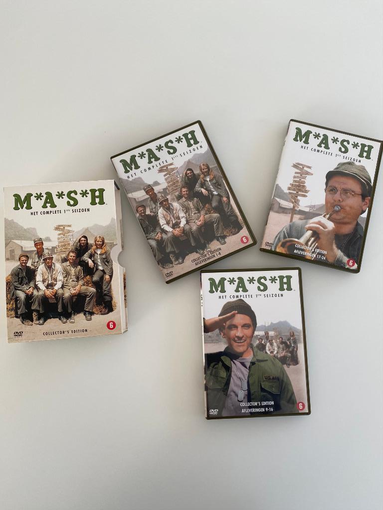 3 DVD Box Mash S1, Enlèvement ou Envoi, Coffret, Comme neuf, Comédie