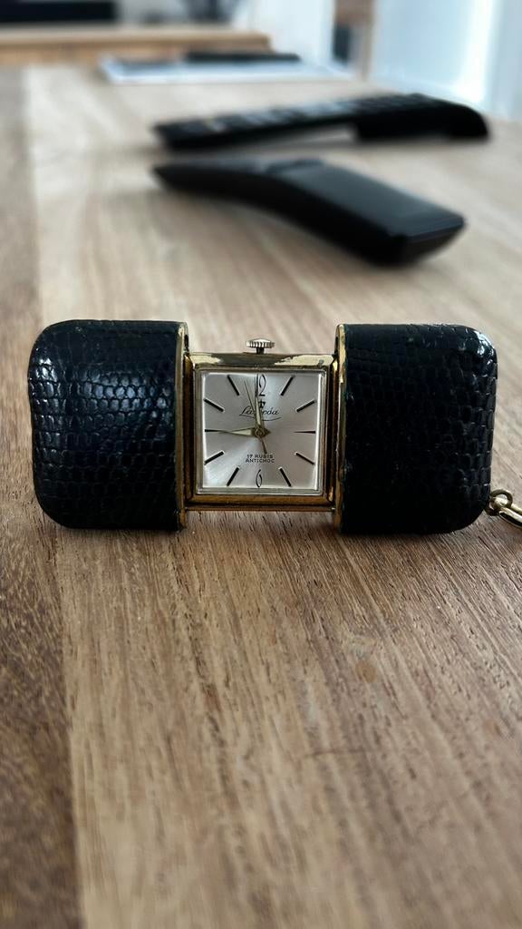 Vintage pocket horloge jaren ‘50 en ‘60, Bijoux, Sacs & Beauté, Montres | Femmes, Autres marques, Cuir, Enlèvement, Utilisé