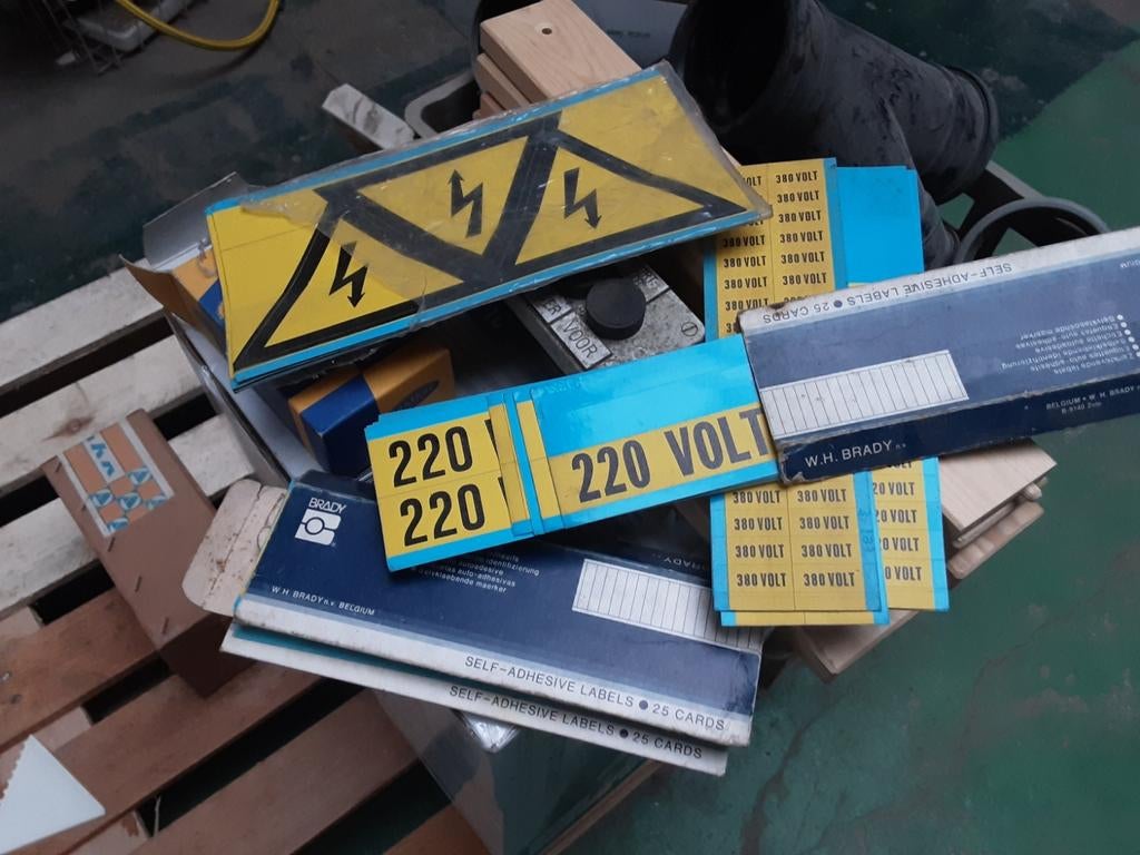 Stickers, Ophalen, Zo goed als nieuw