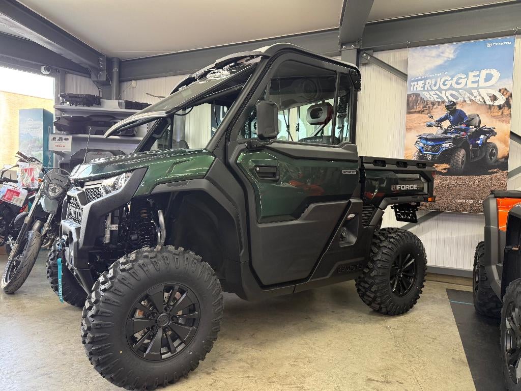 CFMOTO UFORCE U10 pro Highland, 3 cylindres, 1000 cm³