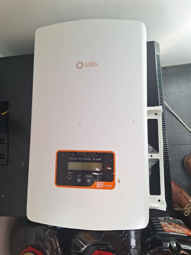 SOLIS S6-GR1P3K-DC Omvormer, Enlèvement, Comme neuf, Système complet