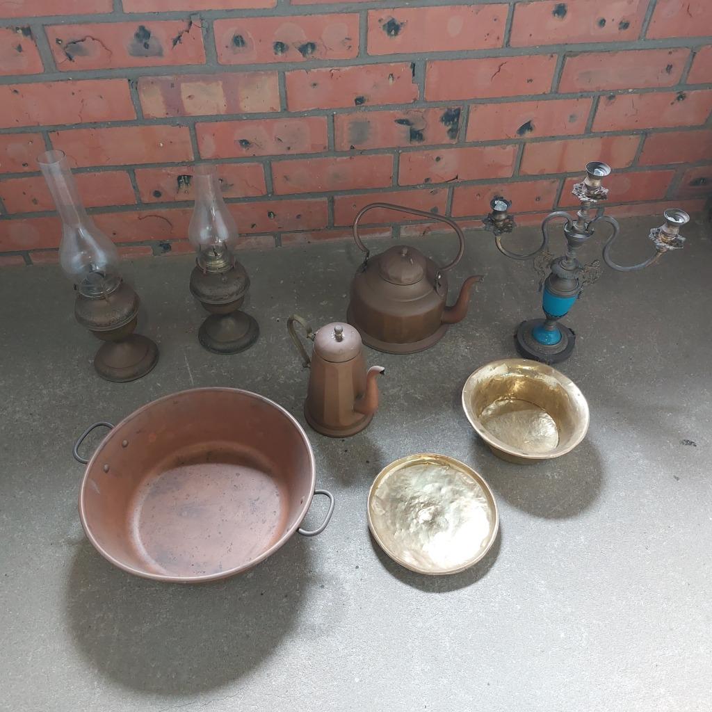 Lot antiek koper kandelaar schaal kookpot olielamp koffiepot, Antiek en Kunst, Ophalen, Koper
