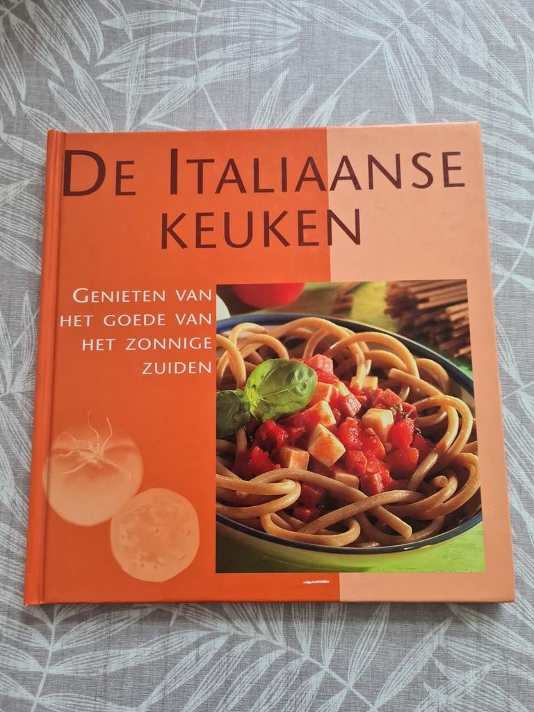 De Italiaanse keuken, Ophalen of Verzenden, Zo goed als nieuw