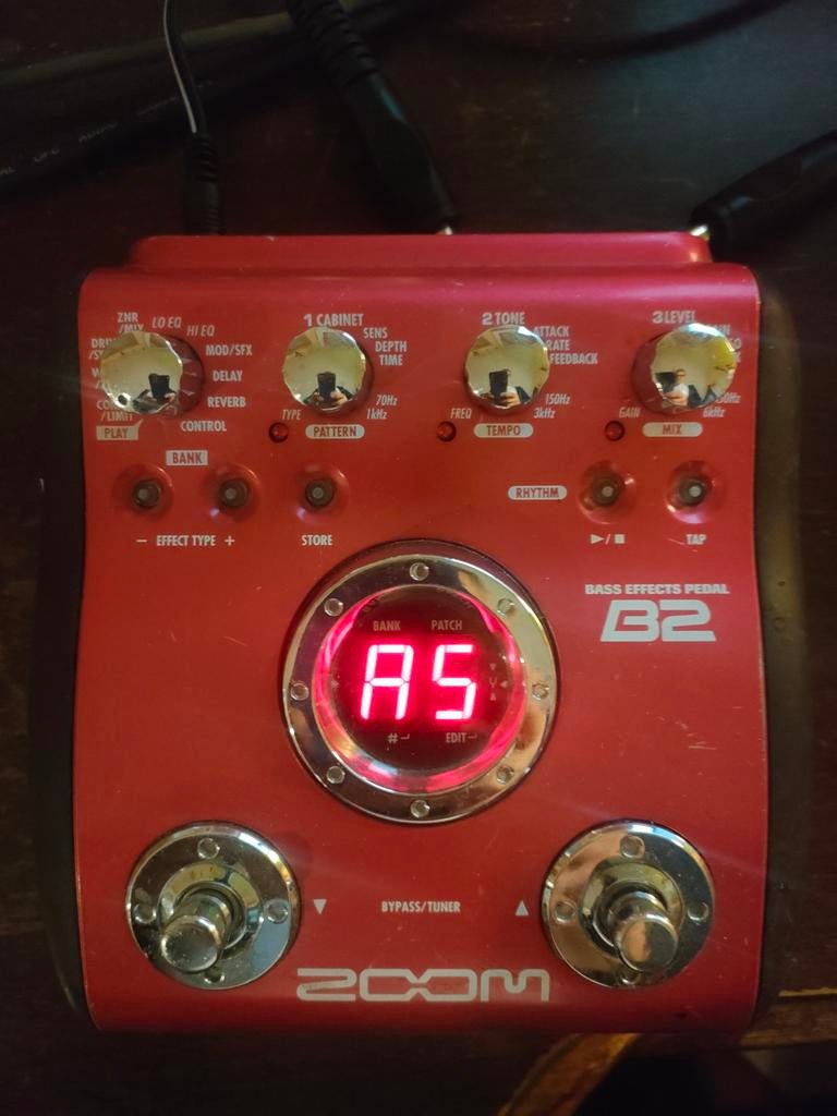 Pédale d'effet pour basse Zoom B2, Musique & Instruments, Enlèvement