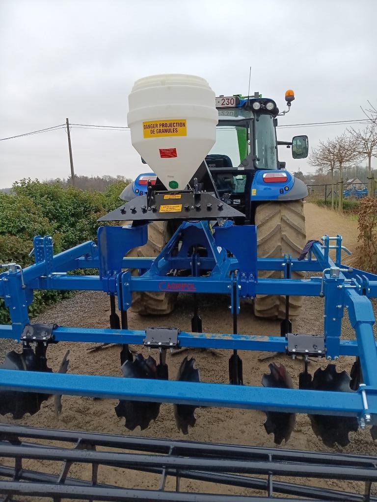 vleugelschaar cultivators 3m /4.5 m -lemkentand  -zaaimachin, Zakelijke goederen, Landbouw | Werktuigen, Overige, Grondbewerking