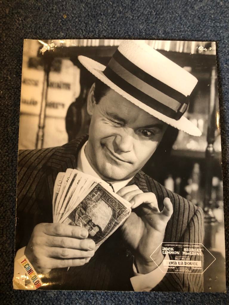 Jack Lemon - Irma La Douce - vintage cinema lobbycard, Enlèvement ou Envoi, Utilisé, Film, Photo ou Carte