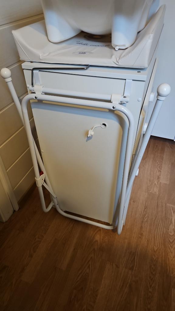 baignoire et commode bébé, Enlèvement, Utilisé, Baignoire