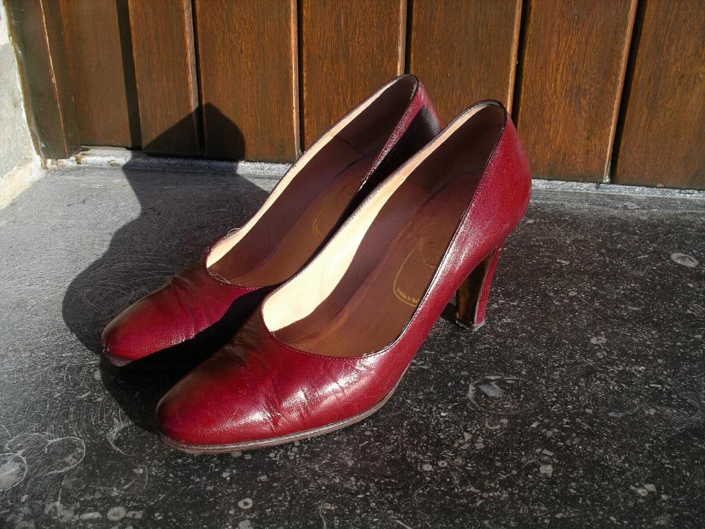 Escarpins Varese en cuir rouge - Made in italy, Vêtements | Femmes, Rouge, Enlèvement ou Envoi, Varese, Escarpins