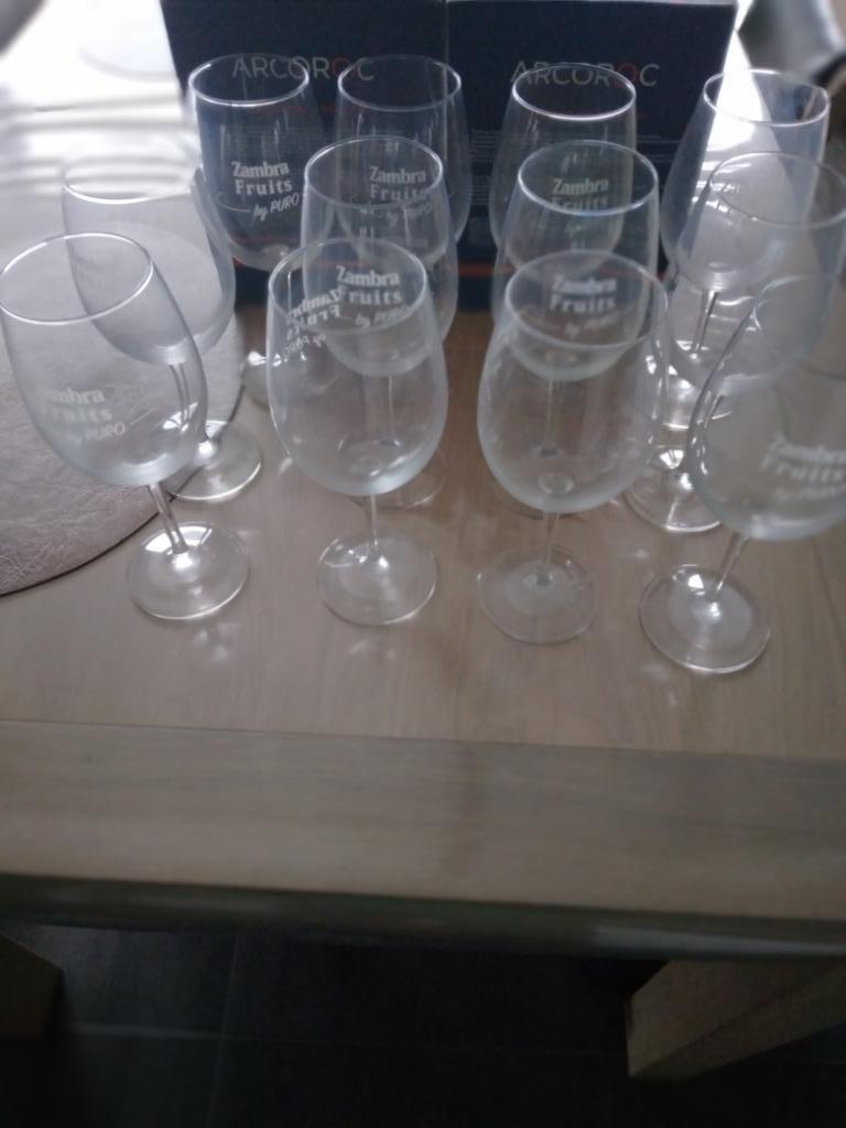 sangria glazen, Enlèvement, Comme neuf