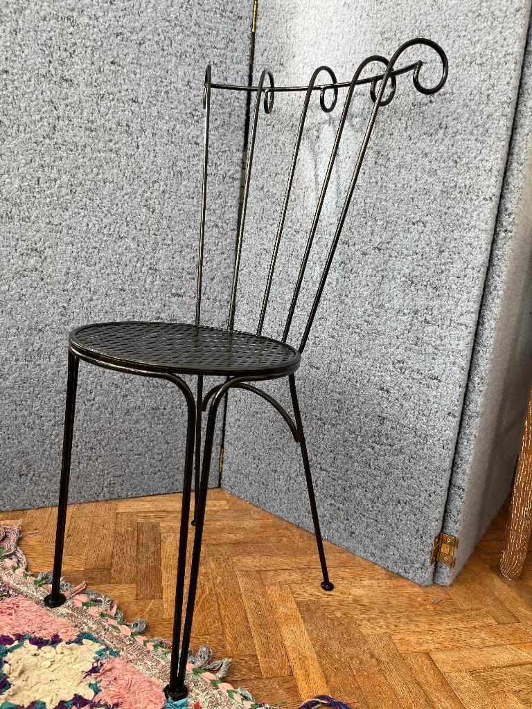 vintage smeedijzeren tuin stoel 40s 50s stijl Arbus Royère, Huis en Inrichting, Stoelen, Ophalen, Gebruikt, Zwart, Eén