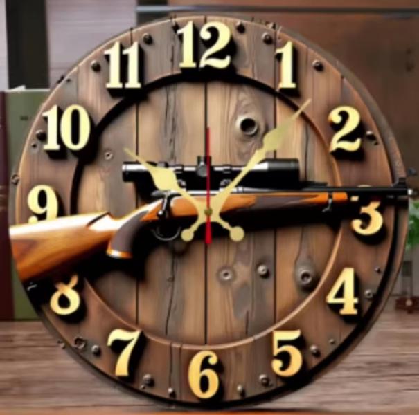 Ronde wandklok van hout Jachtgeweer (25cm), Ophalen of Verzenden, Nieuw, Wandklok