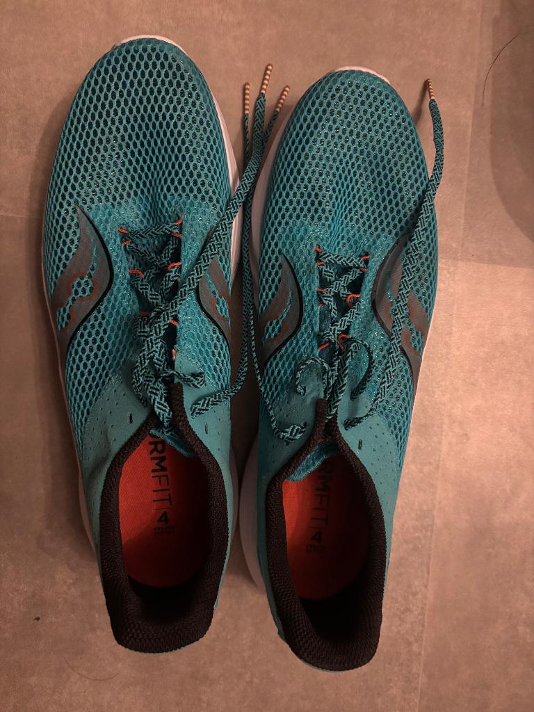 Saucony Kinvara 14, Sports & Fitness, Course, Jogging & Athlétisme, Course à pied, Enlèvement ou Envoi, Chaussures de course à pied