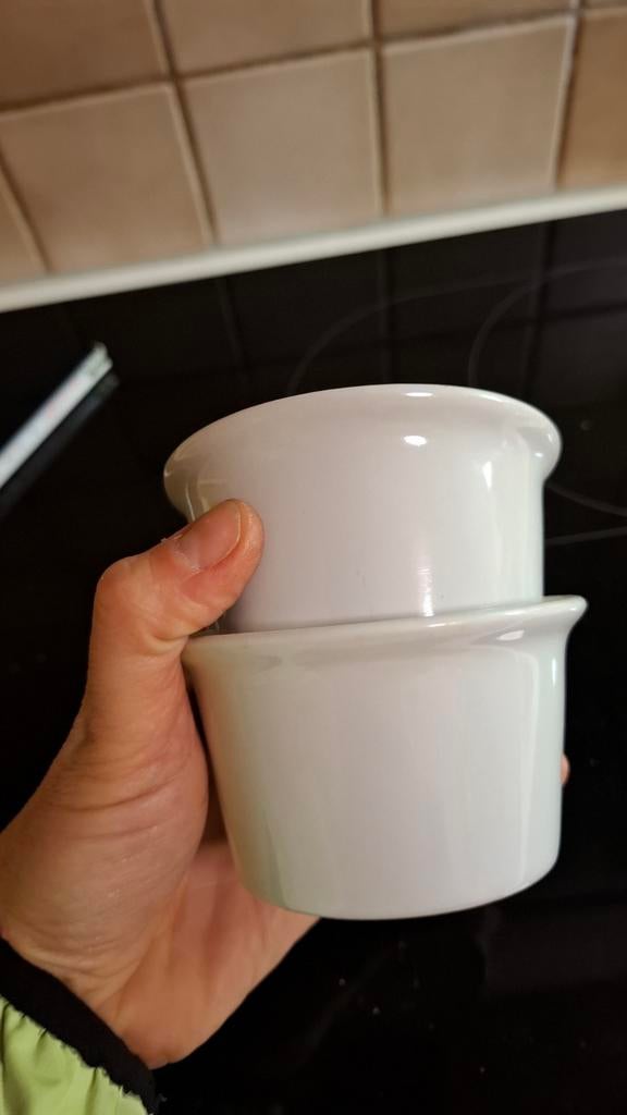 2 pots d'igloo, Enlèvement