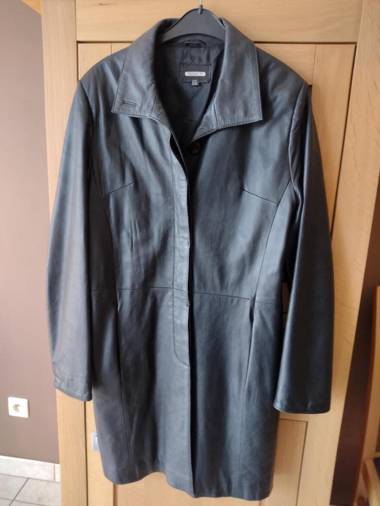 Veste en cuir pour femme, Seconde main, Femmes, Manteau | cuir, Enlèvement
