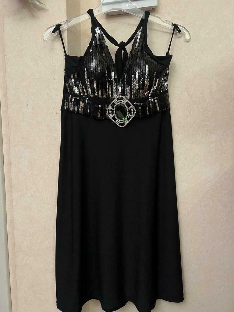 Robe de soirée ouverte noire, Enlèvement, Comme neuf, Taille 38/40 (M), Noir