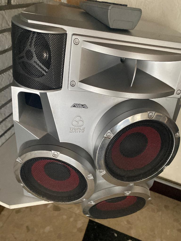 Luidspreker, Audio, Tv en Foto, Luidsprekerboxen, Ophalen, Gebruikt, Front, Rear of Stereo speakers, Overige merken