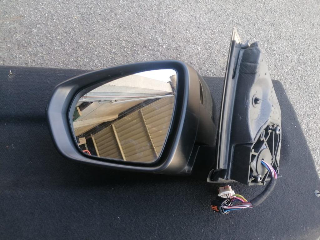 Spiegel Peugeot 3008 en 5008 uit 2017 links en rechts, Ophalen, Gebruikt, Peugeot