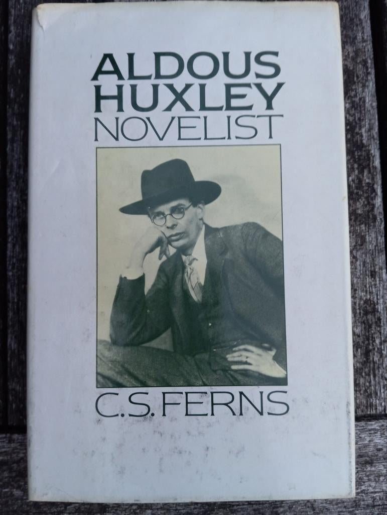 ALDOUS HUXLEY - NOVELIST, Boeken, Ophalen of Verzenden, Gelezen