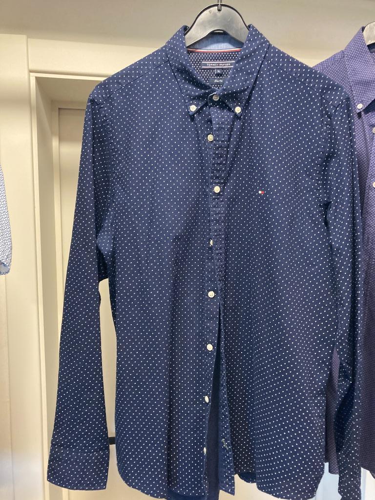 Chemise Tommy Hilfiger XL (portée une fois), Vêtements | Hommes, Tour de cou 43/44 (XL), Enlèvement ou Envoi, Comme neuf, Tommy hilfiger