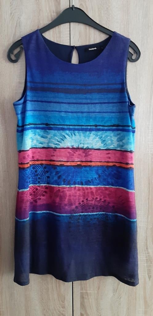 Mouwloze zomerjurk van Desigual, Overige kleuren, Verzenden, Maat 42/44 (L), Zo goed als nieuw