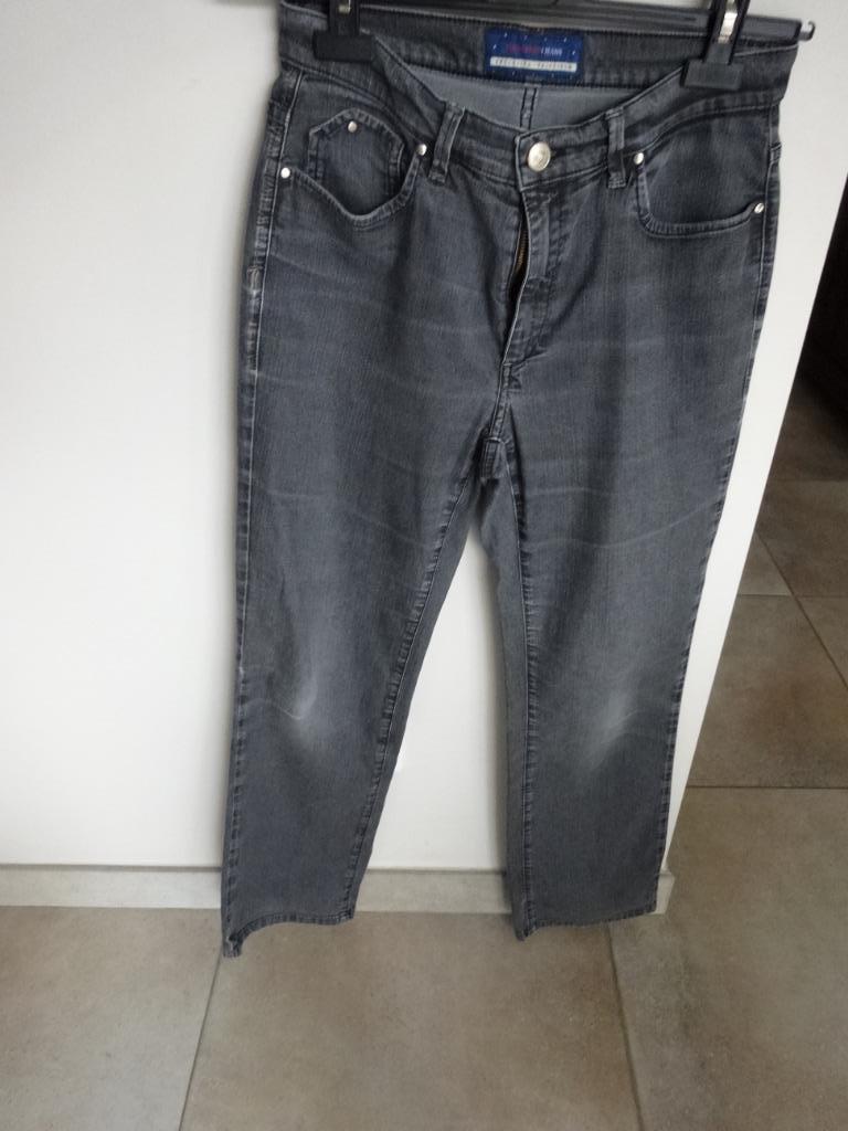 Trussardi jeans, Overige jeansmaten, Ophalen of Verzenden, Grijs, Trussardi