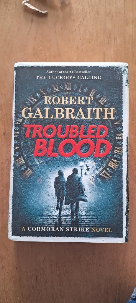 Troubled Blood - Robert Galbraith - ENG hardcover, Ophalen of Verzenden, Zo goed als nieuw, Robert Galbraith