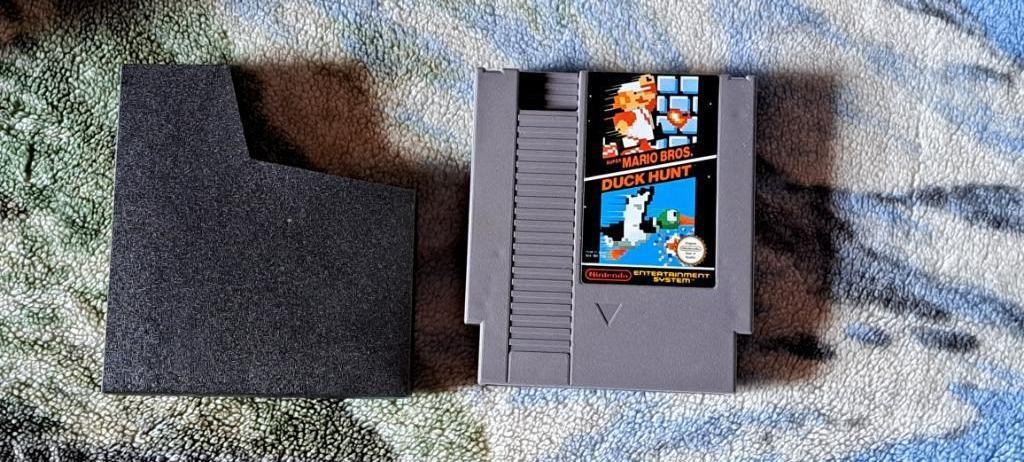 Nes game mario bros duck hunt, Games en Spelcomputers, Ophalen of Verzenden