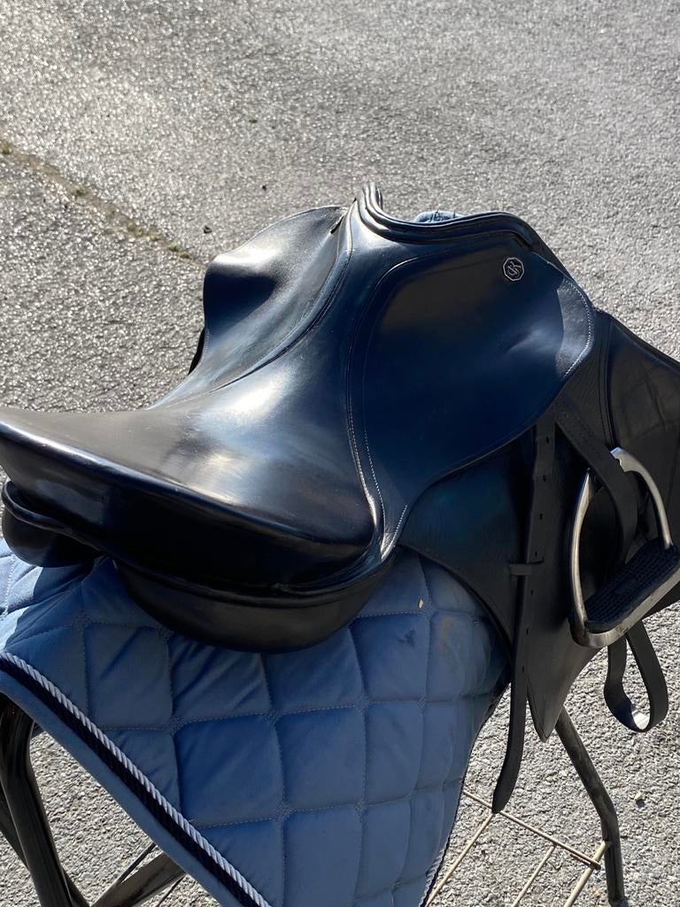 Veelzijdigheid zadel kieffer, Animaux & Accessoires, Chevaux & Poneys | Selles, Enlèvement, Utilisé