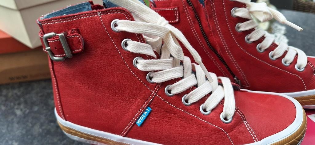 Rode Wolky hoge schoenen ., Kleding | Dames, Schoenen, Ophalen, Nieuw, Blauw