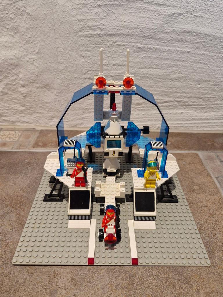 LEGO Space Futuron 6953 Cosmic Laser Launcher, Ophalen of Verzenden, Zo goed als nieuw, Complete set, Lego
