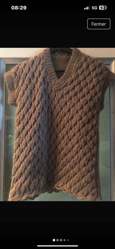 Pull tricotéunique ,impeccable et un beau  travaillet S, Enlèvement ou Envoi, Beige
