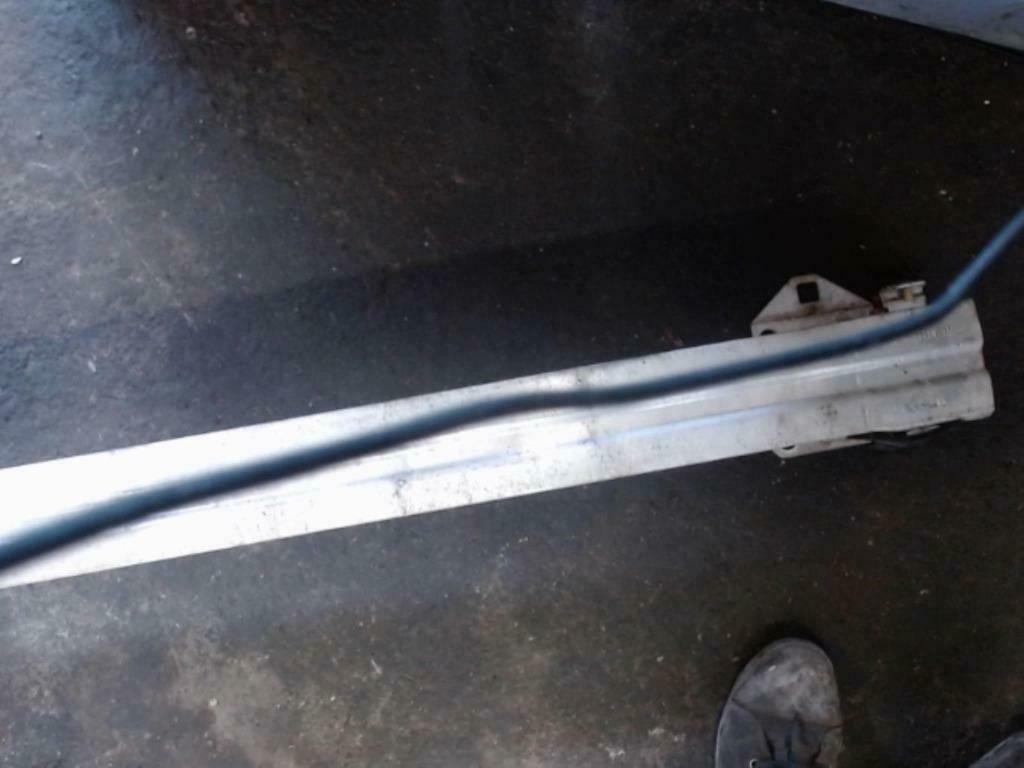 renfort de  pare choc  peugeot  308, Auto-onderdelen, Carrosserie, Bumper, Peugeot, Volkswagen, Voor, Gebruikt, Ophalen of Verzenden