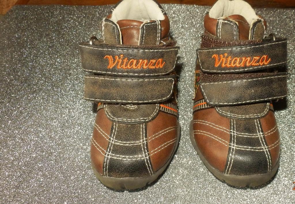 (42) soulier bébé p.19 brun, Enfants & Bébés, Vêtements de bébé | Chaussures & Chaussettes, Garçon, Enlèvement ou Envoi, Bottines
