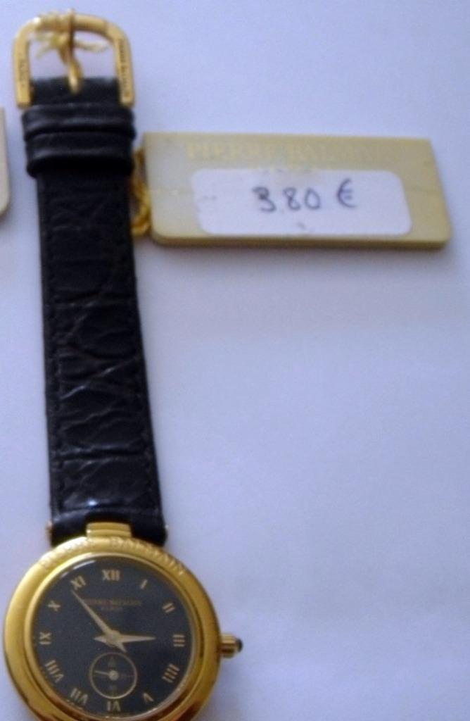 Montre dame Balmain, cadran noir plaqué or, brac. cuir noir, Collections, Collections Autre, Neuf, Enlèvement ou Envoi