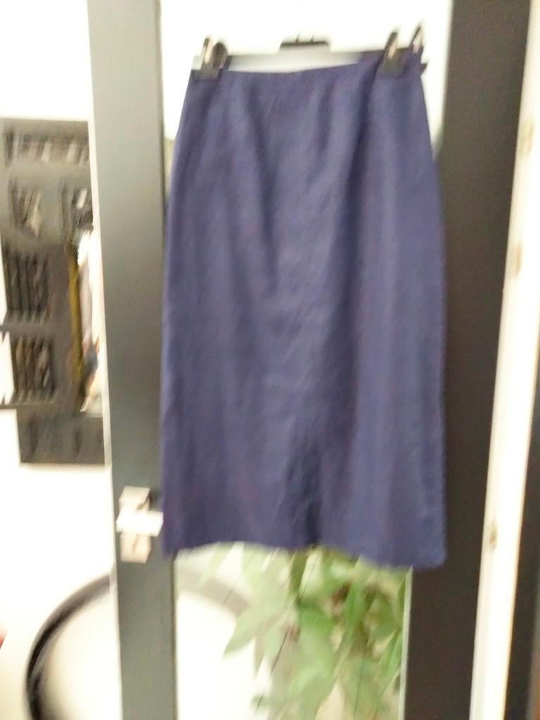 Donkerblauwe lange smalle rok.lengte 82 cm.merk Etam, Enlèvement ou Envoi, Comme neuf
