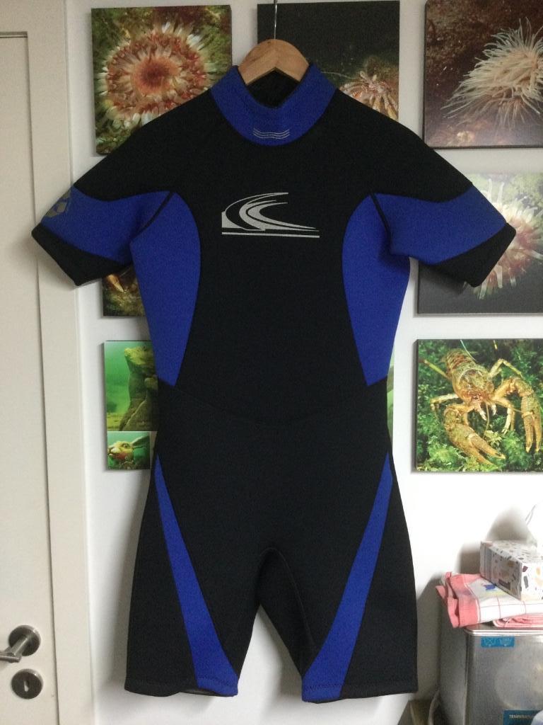 Comfort Shorty 3mm Man size M nieuw -40% Solden, Watersport en Boten, Duiken, Ophalen of Verzenden, Nieuw, Duikpak