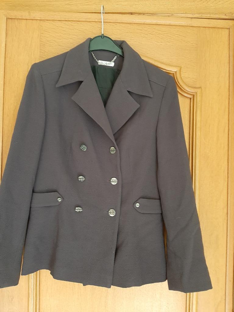 veste/blazer couleur Prune doublée Taille 40 - comme neuve!, Maat 38/40 (M), Kostuum of Pak, Overige kleuren, Riani