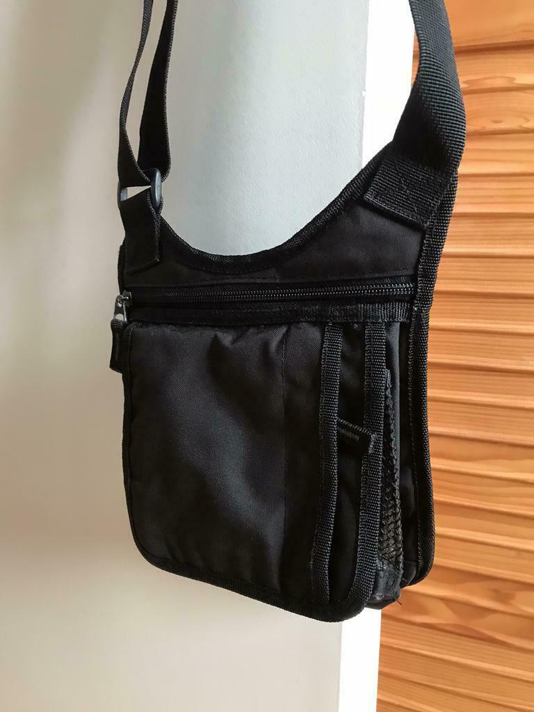 Sac noir en bandoulière multi poches mixte, Utilisé, Noir, Autres marques