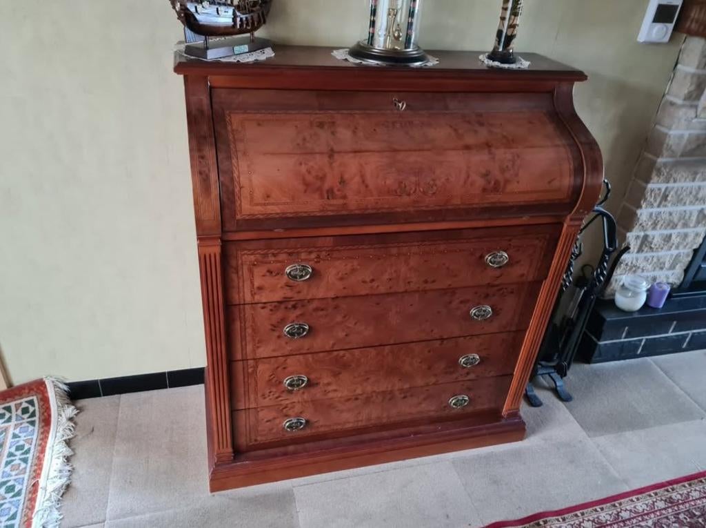 mooie antieke commode in massief hout, Antiek en Kunst, Antiek | Meubels | Kasten, Ophalen